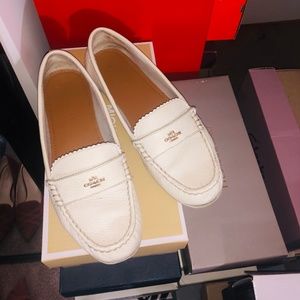 Coach loafer flats off white